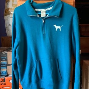 Cadet collar mid zip sweater